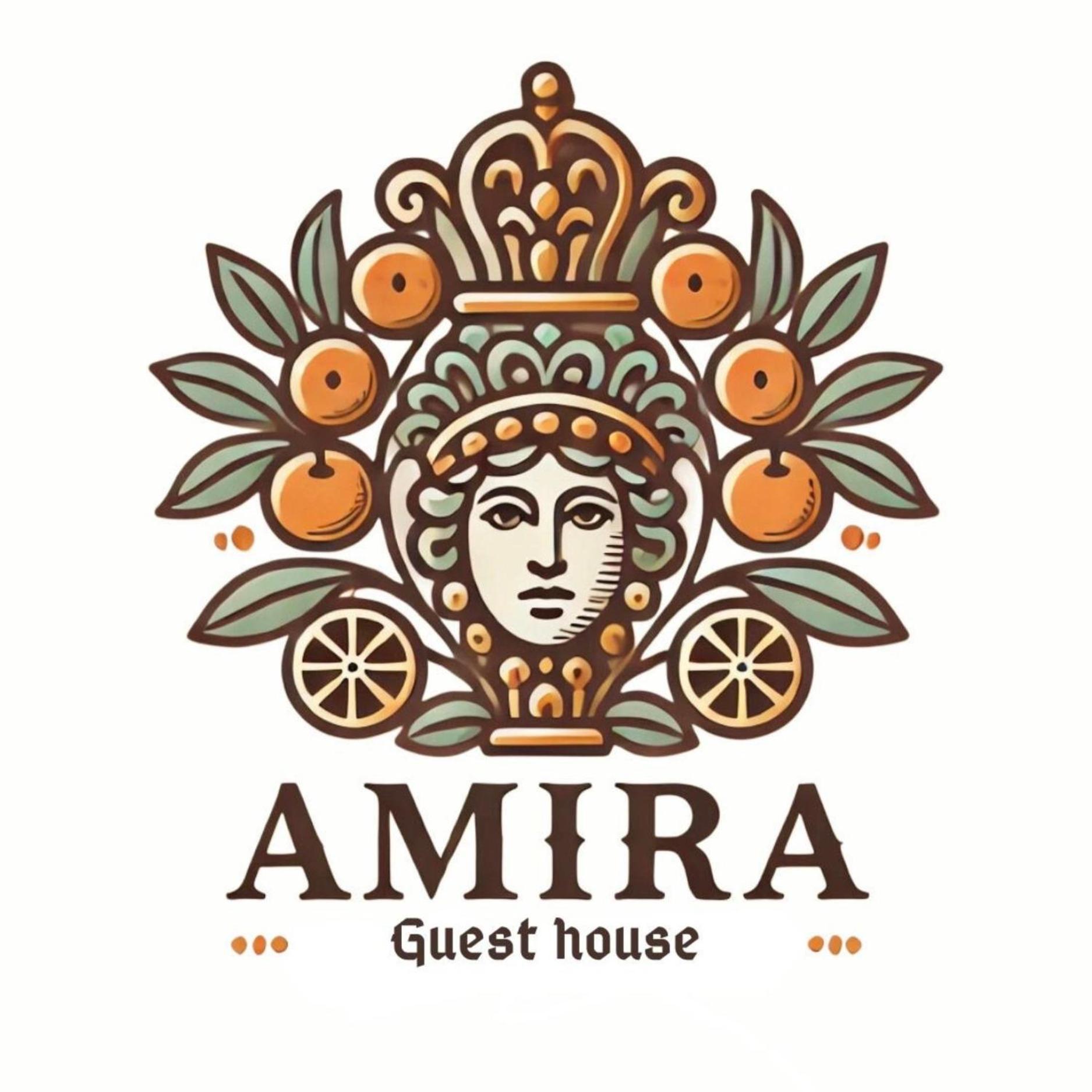 Amira *